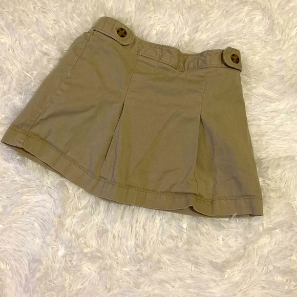 Old navy uniform skirt w/shorts - Picture 1 of 2
